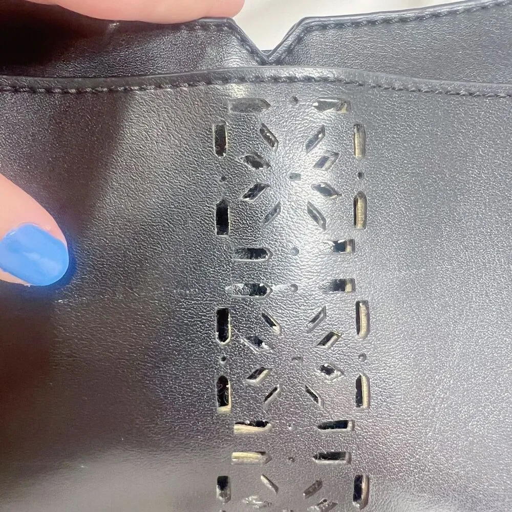 Vintage Mondani Black Leather Shoulder Bag Structured Laser Cut Purse - Picture 9 of 11